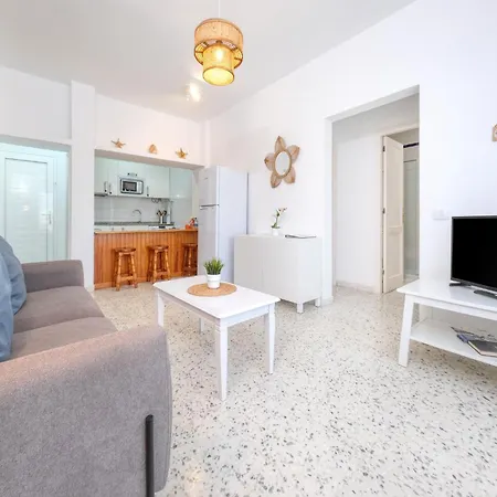 Casa Hespi - View To - By Lanzarote Tatil Evi *